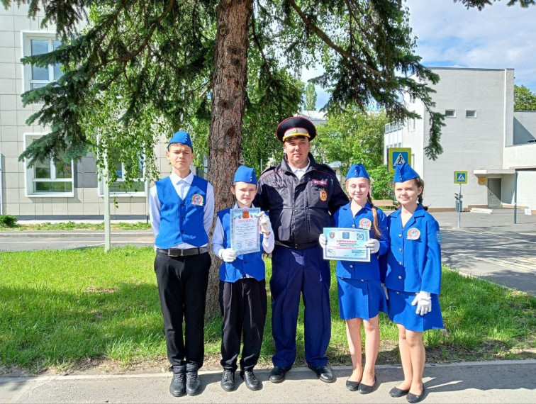 ЮИДовцы из Стаханова вошли в тройку лучших на региональном этапе конкурса «Безопасное колесо – 2025». ЮИДовцы из Стаханова вошли в тройку лучших на региональном этапе конкурса «Безопасное колесо – 2025».